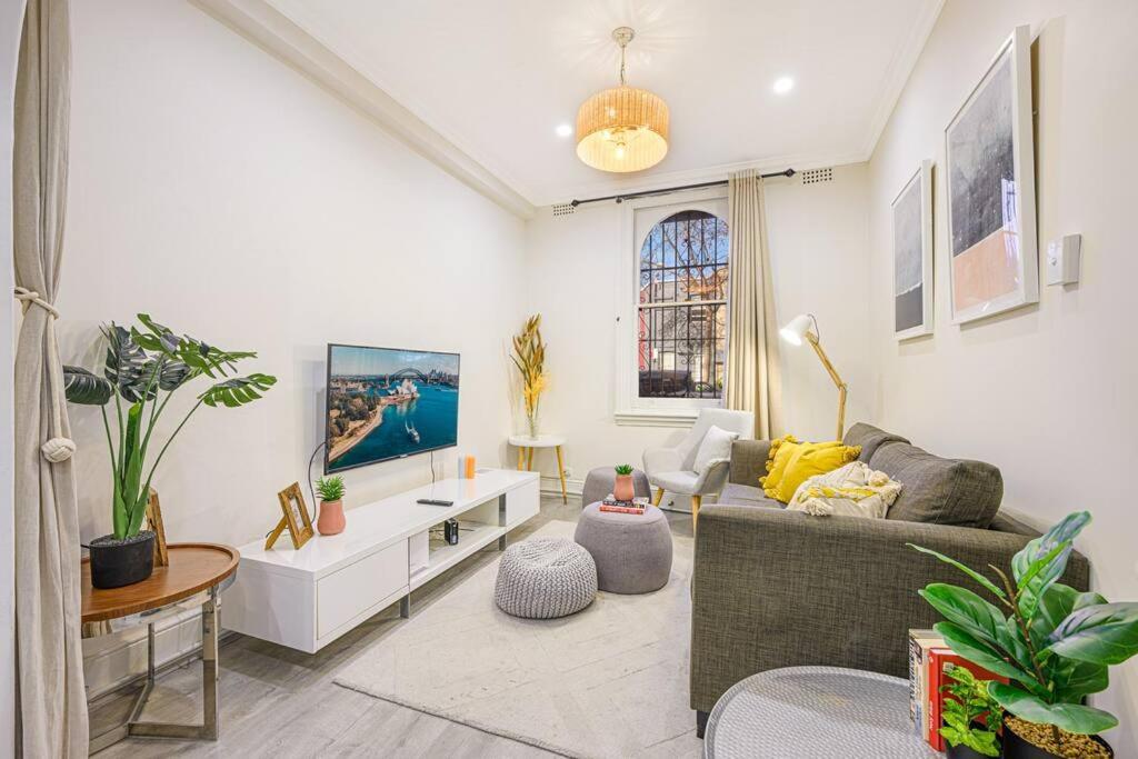 Cozy 3 Bedroom Terrace In Cbd